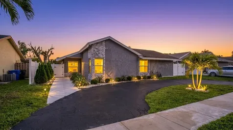 8200 SW 3rd Court North Lauderdale FL 33068