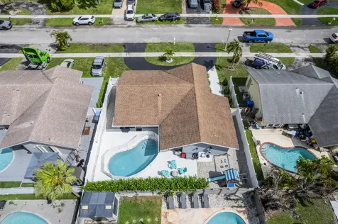 8200 SW 3rd Court North Lauderdale FL 33068