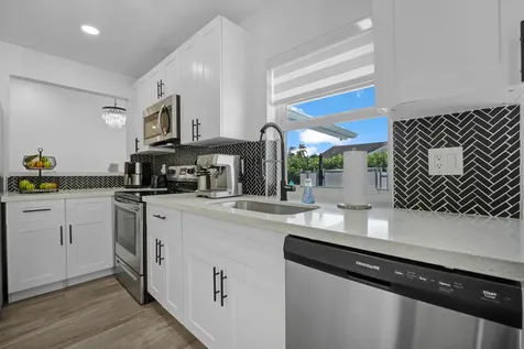 8200 SW 3rd Court North Lauderdale FL 33068