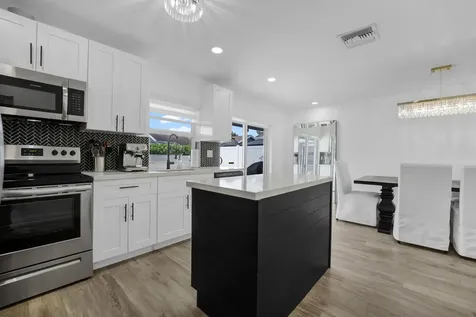 8200 SW 3rd Court North Lauderdale FL 33068