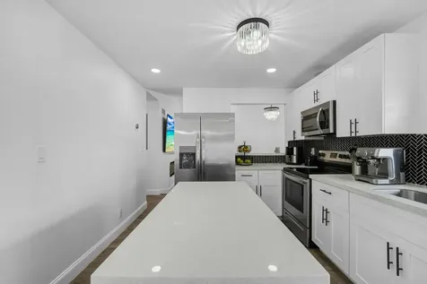 8200 SW 3rd Court North Lauderdale FL 33068