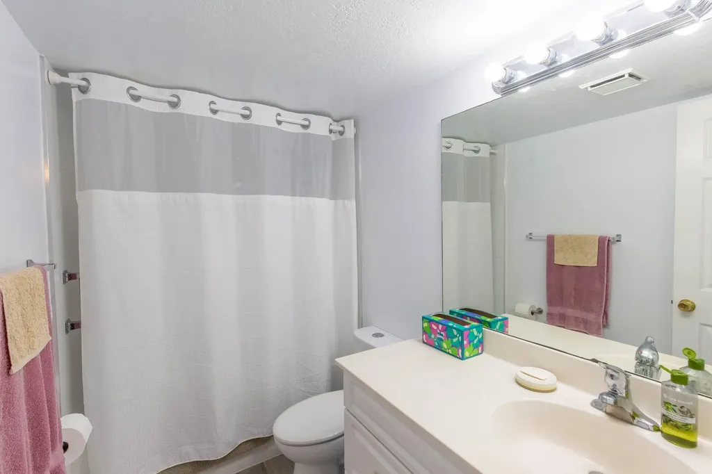 2615 NE 1st Court Boynton Beach FL 33435