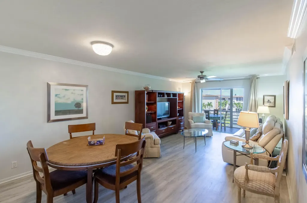 2615 NE 1st Court Boynton Beach FL 33435