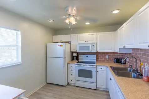 2615 NE 1st Court Boynton Beach FL 33435