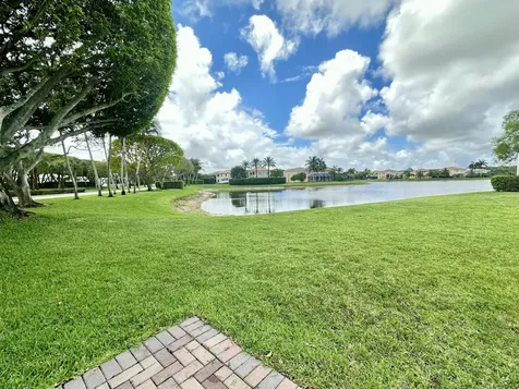 9728 Wyeth Court Wellington FL 33414