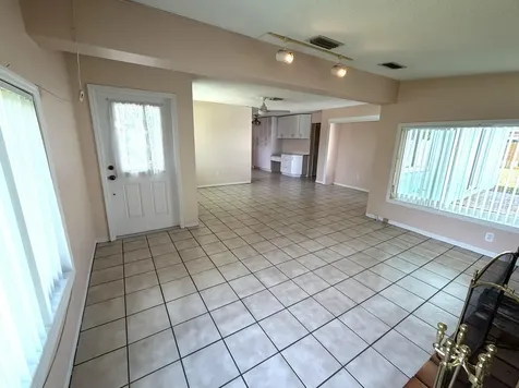 8881 NW 11th Street Pembroke Pines FL 33024
