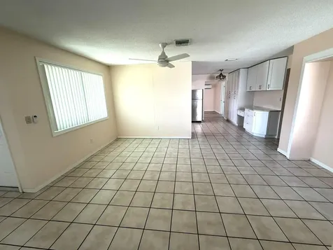 8881 NW 11th Street Pembroke Pines FL 33024