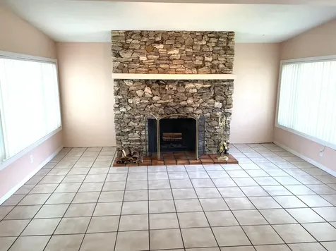 8881 NW 11th Street Pembroke Pines FL 33024
