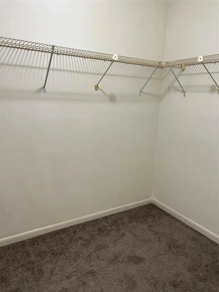 1526 Whitehall Drive Davie FL 33324