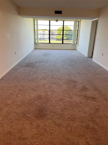 1526 Whitehall Drive Davie FL 33324