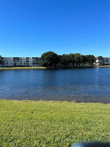 1526 Whitehall Drive Davie FL 33324