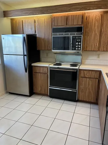 1526 Whitehall Drive Davie FL 33324