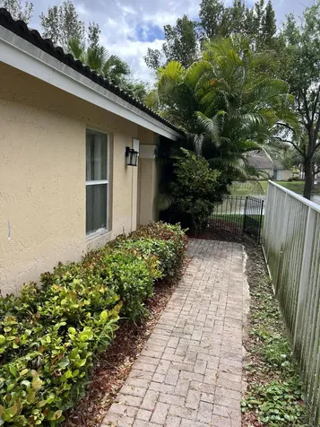 8936 NW 53rd Court Sunrise FL 33351