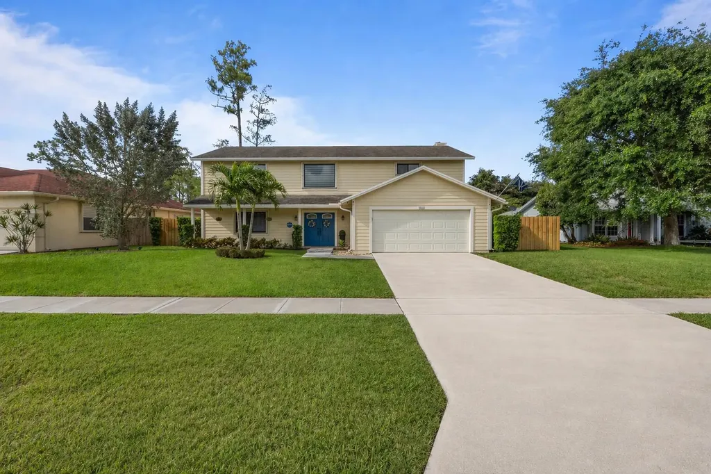 14364 Larkspur Lane Wellington FL 33414
