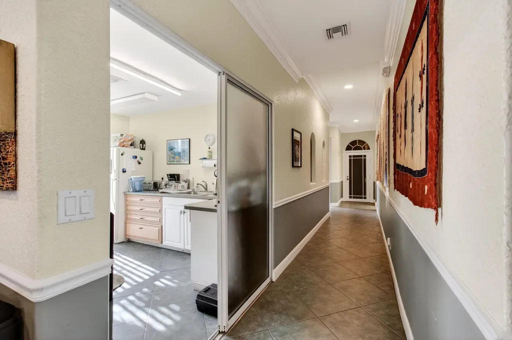 321 N Railroad Avenue Boynton Beach FL 33435