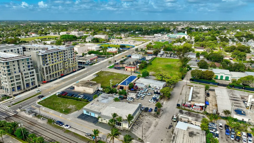 321 N Railroad Avenue Boynton Beach FL 33435