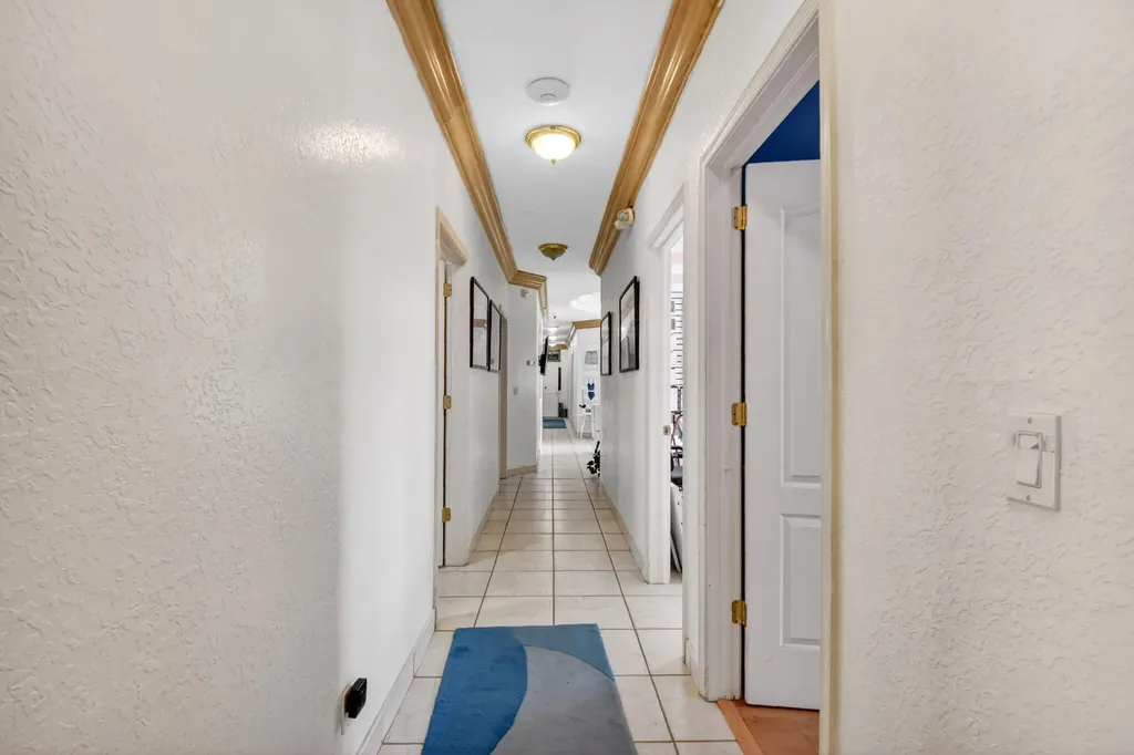 322 NE 3rd Street Boynton Beach FL 33435