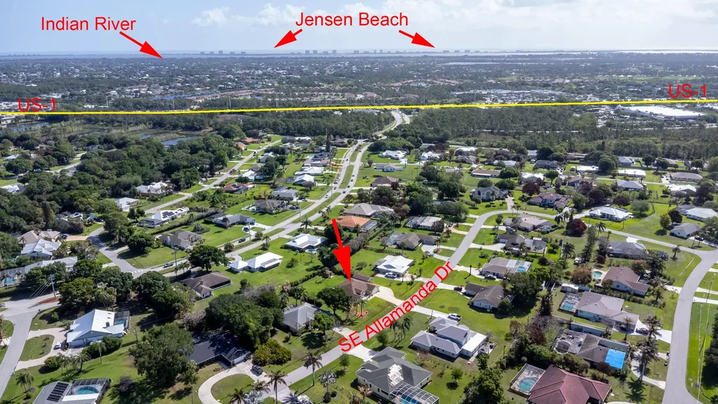 2025 SE Allamanda Drive Port St Lucie FL 34952