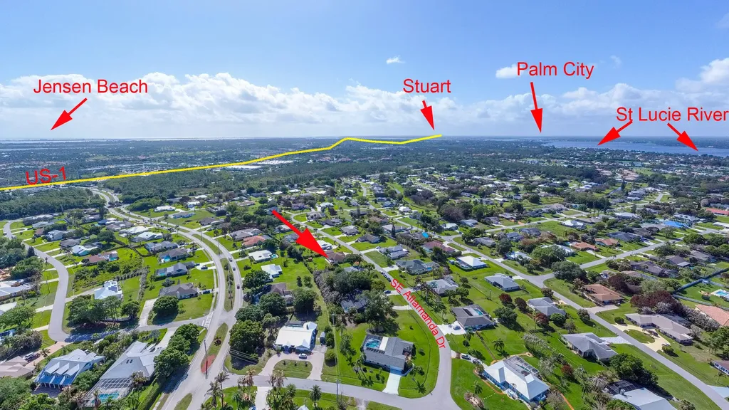 2025 SE Allamanda Drive Port St Lucie FL 34952