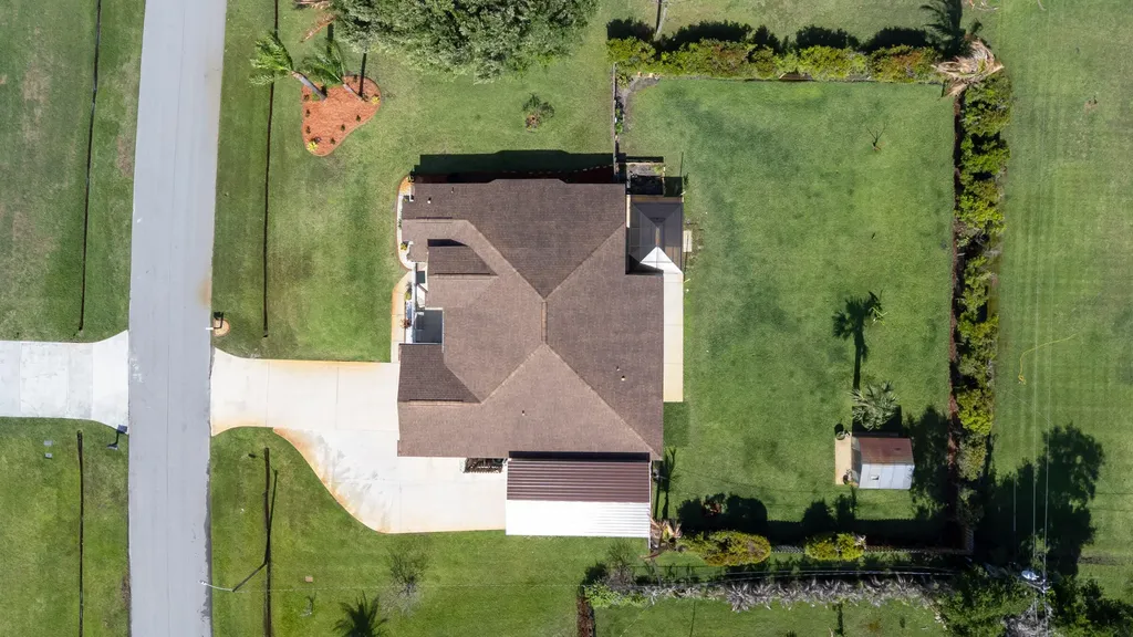 2025 SE Allamanda Drive Port St Lucie FL 34952