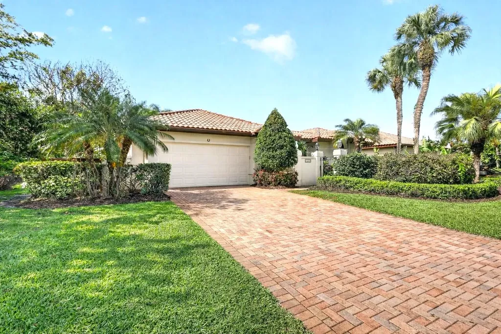 5422 SE Meredith Terrace Stuart FL 34997