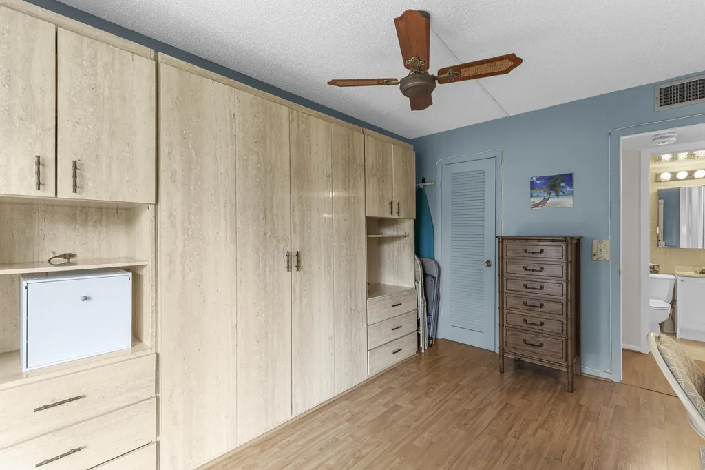 266 Ventnor S Deerfield Beach FL 33442