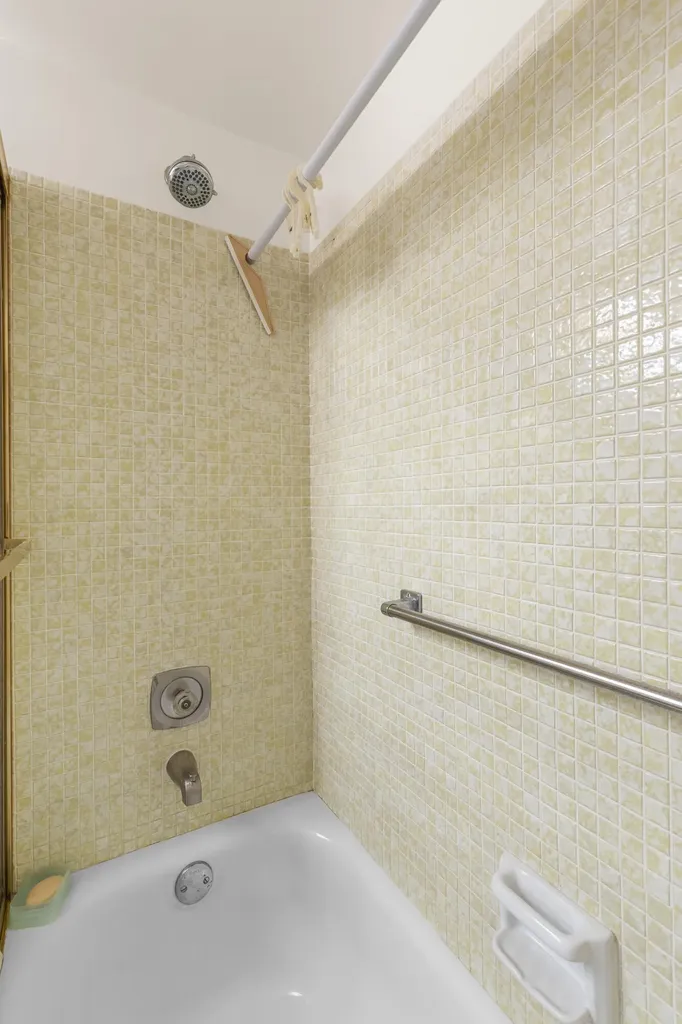 266 Ventnor S Deerfield Beach FL 33442