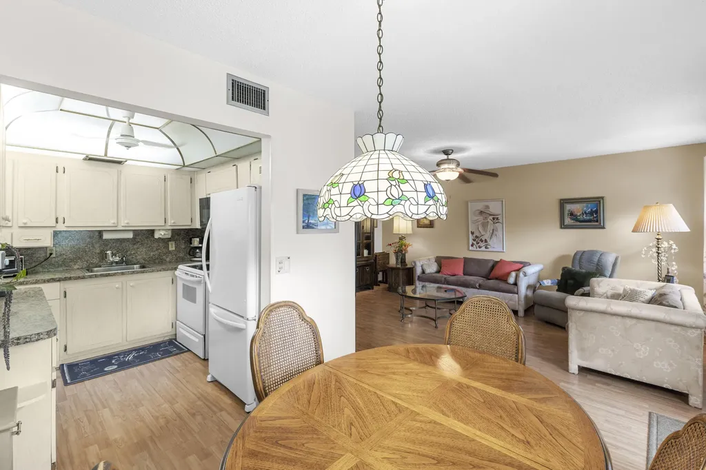 266 Ventnor S Deerfield Beach FL 33442