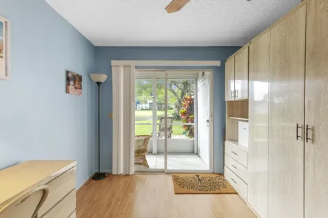 266 Ventnor S Deerfield Beach FL 33442