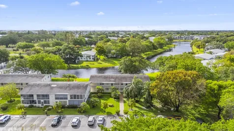 266 Ventnor S Deerfield Beach FL 33442