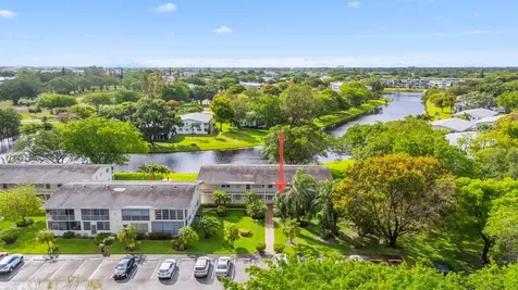 266 Ventnor S Deerfield Beach FL 33442
