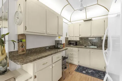 266 Ventnor S Deerfield Beach FL 33442