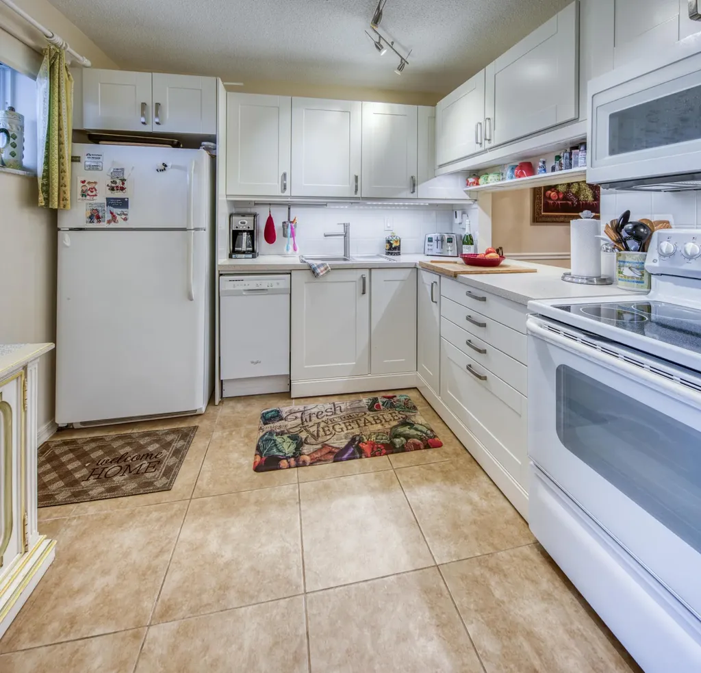 2728 N Garden Drive Drive N Lake Worth FL 33461
