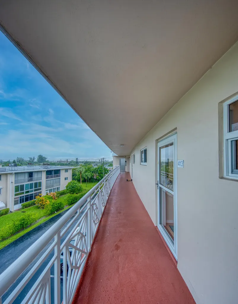 2728 N Garden Drive Drive N Lake Worth FL 33461
