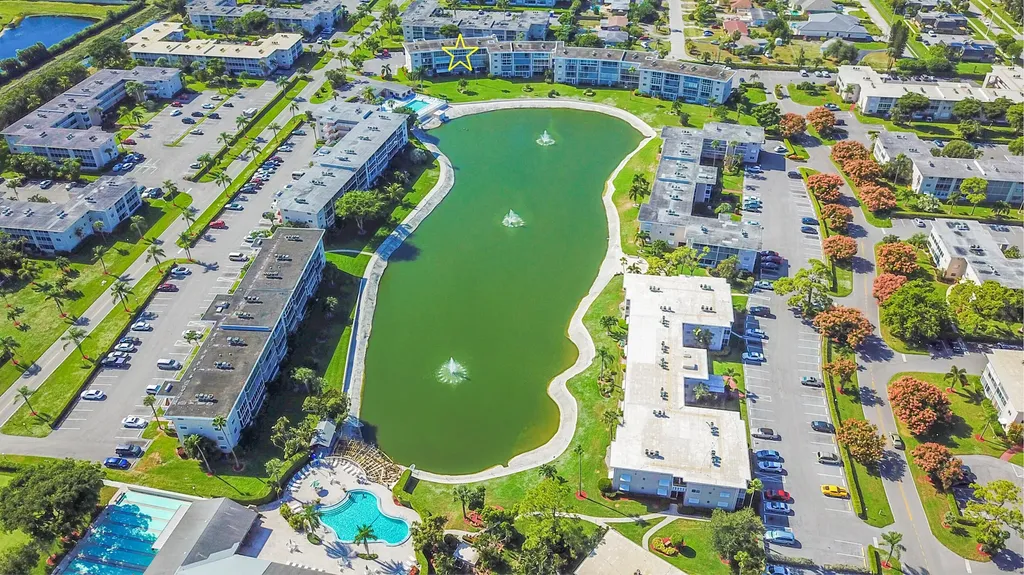 2728 N Garden Drive Drive N Lake Worth FL 33461