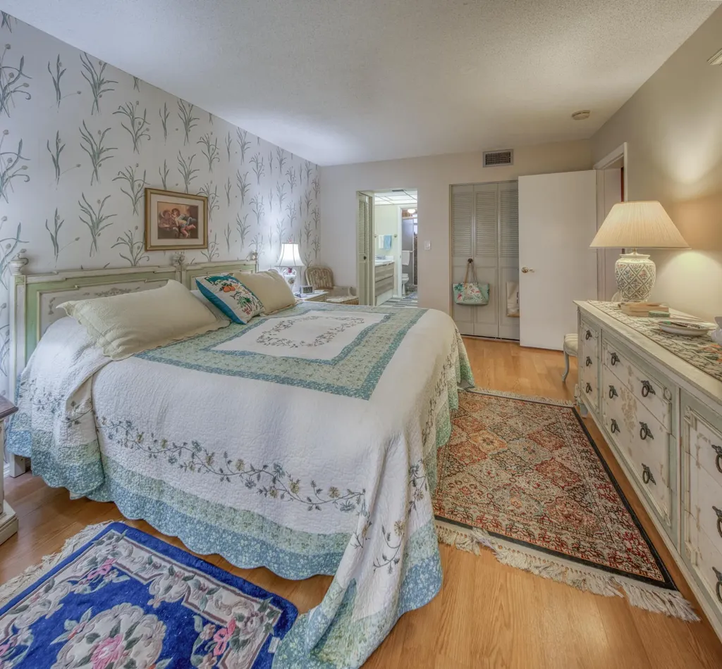 2728 N Garden Drive Drive N Lake Worth FL 33461
