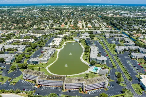2728 N Garden Drive Drive N Lake Worth FL 33461