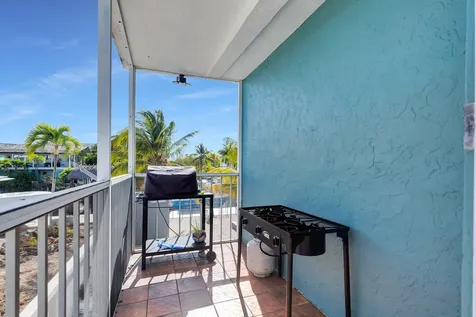 180 La Paloma Road Key Largo FL 33037