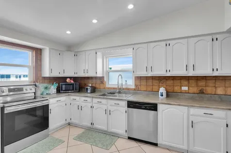 180 La Paloma Road Key Largo FL 33037