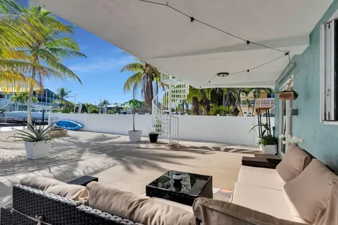 180 La Paloma Road Key Largo FL 33037