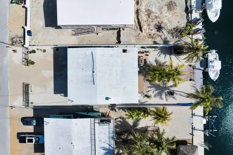 180 La Paloma Road Key Largo FL 33037