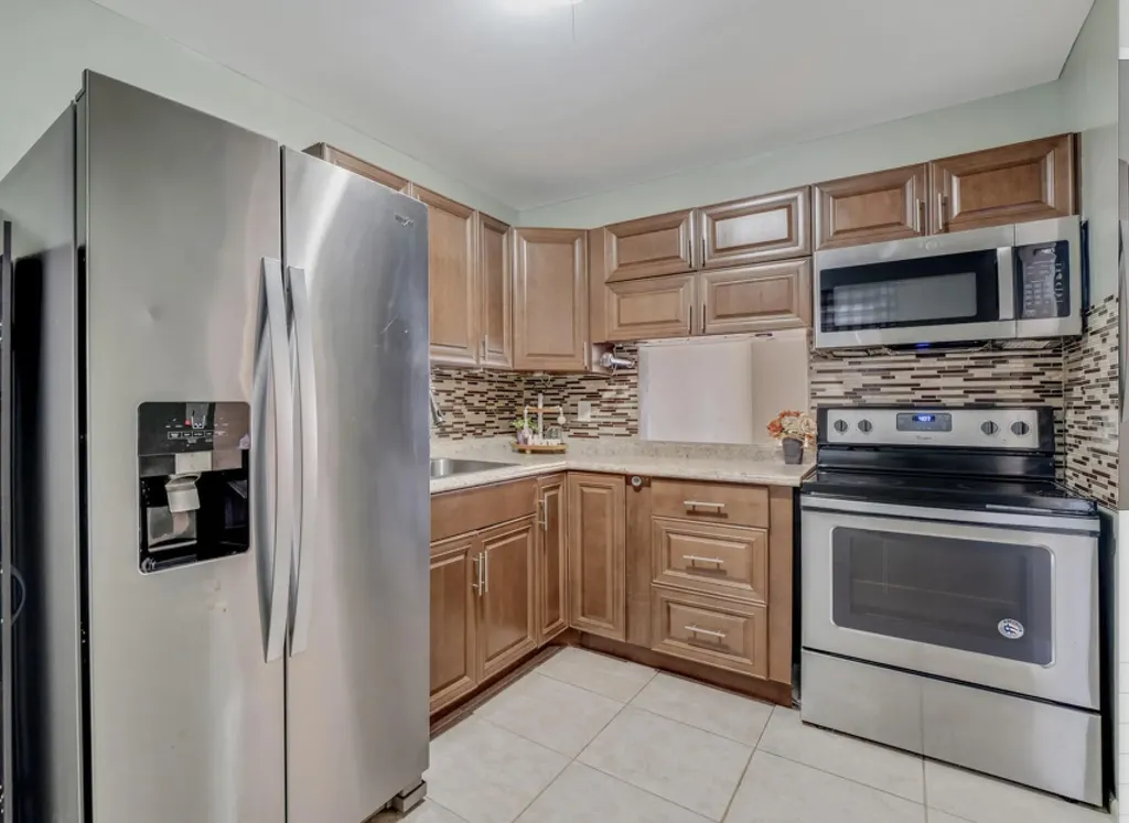 176 Lake Carol Drive West Palm Beach FL 33411