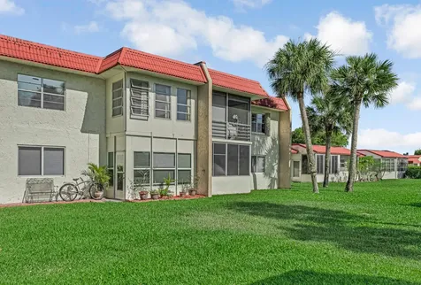 176 Lake Carol Drive West Palm Beach FL 33411
