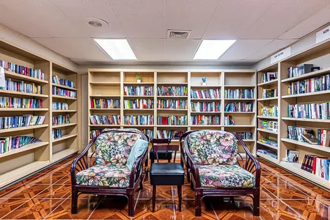 176 Lake Carol Drive West Palm Beach FL 33411