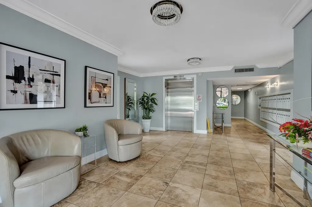 2850 N Palm Aire Drive Pompano Beach FL 33069