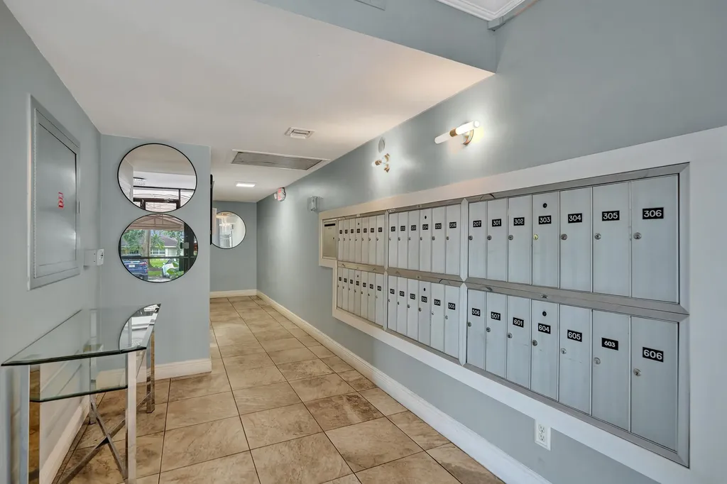 2850 N Palm Aire Drive Pompano Beach FL 33069