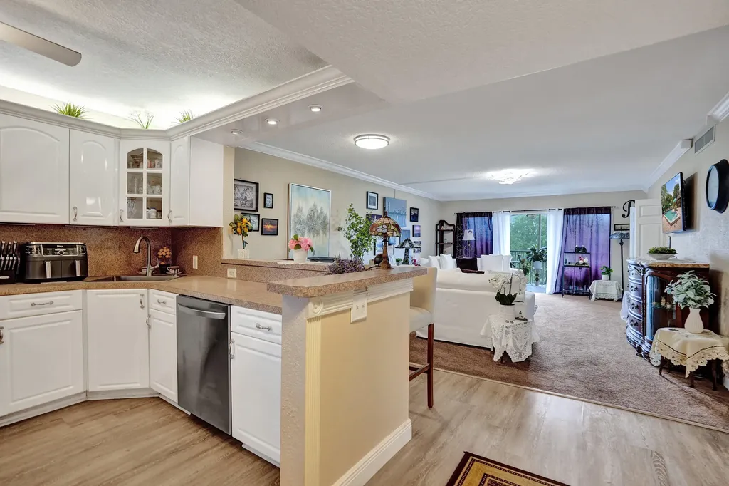 2850 N Palm Aire Drive Pompano Beach FL 33069