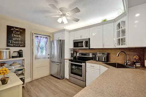 2850 N Palm Aire Drive Pompano Beach FL 33069
