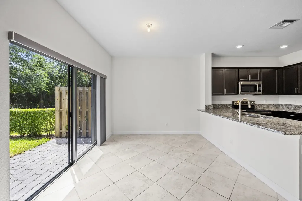 6156 Bangalow Drive Lake Worth FL 33463