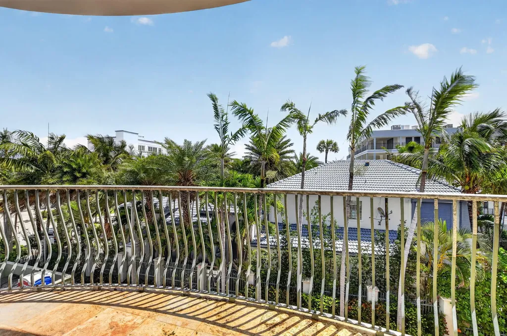 616 SE 20th Avenue Deerfield Beach FL 33441